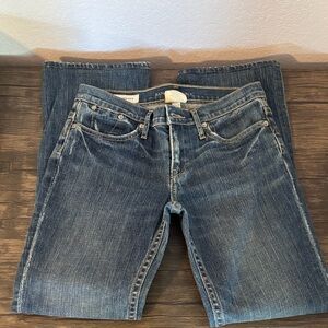 Banana Republic women’s low rise bootcut jeans size 2